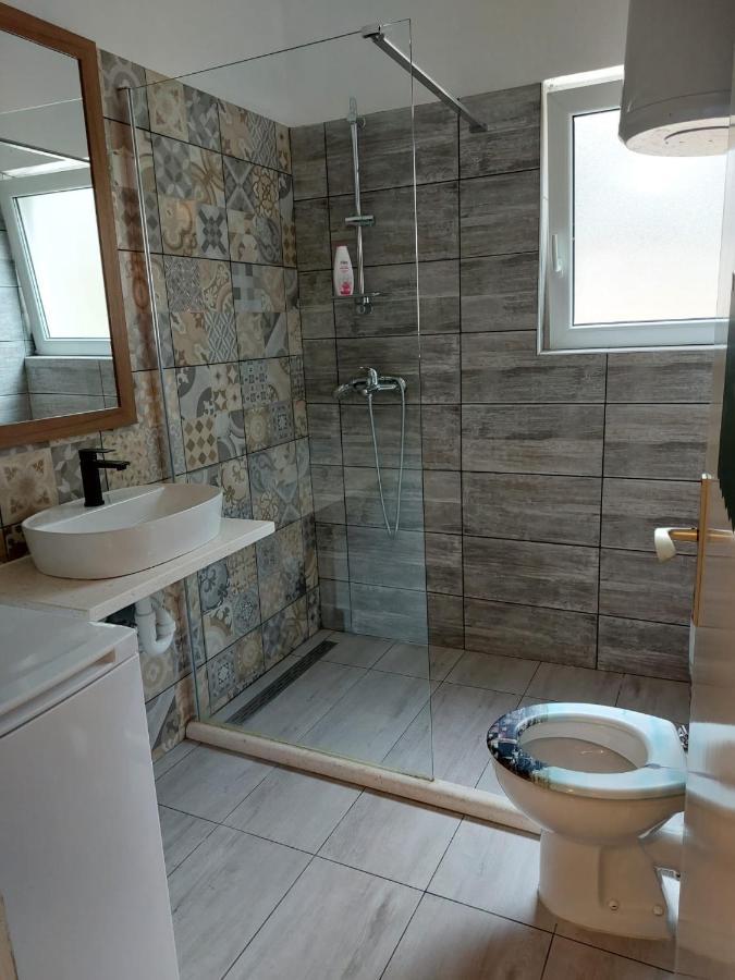 Apartmani Radic Rg 로고즈니차 외부 사진